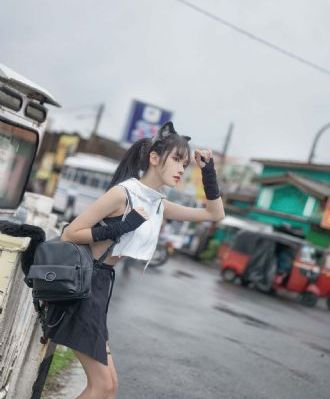 波多野结衣大战三个黑鬼